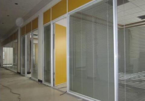  83��˫������