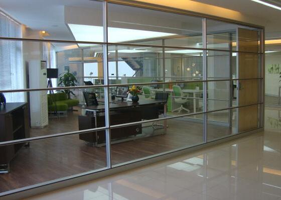 83�������